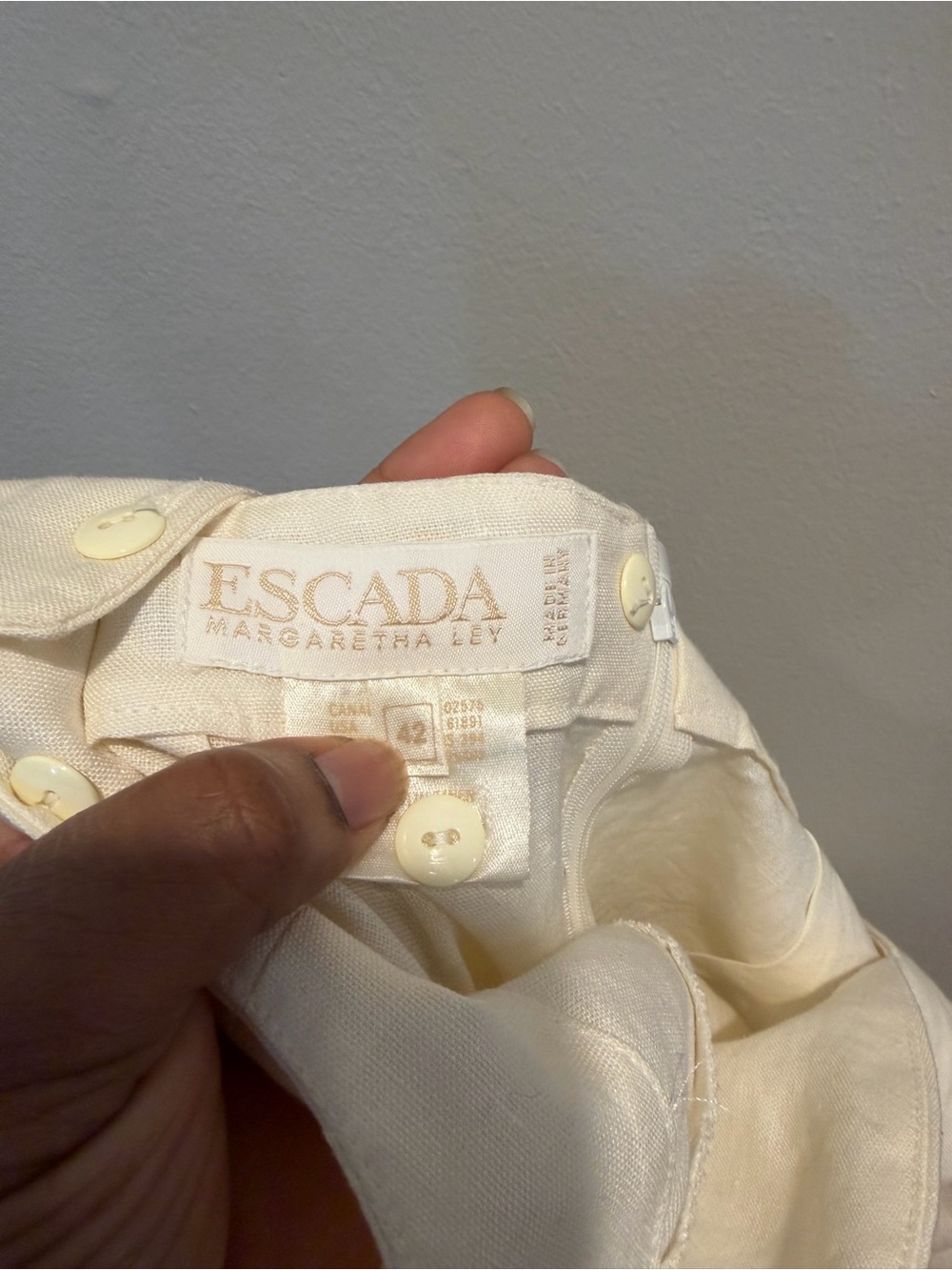 Vintage NWT Escada Cream Linen Jumpsuit - Picture 5 of 13